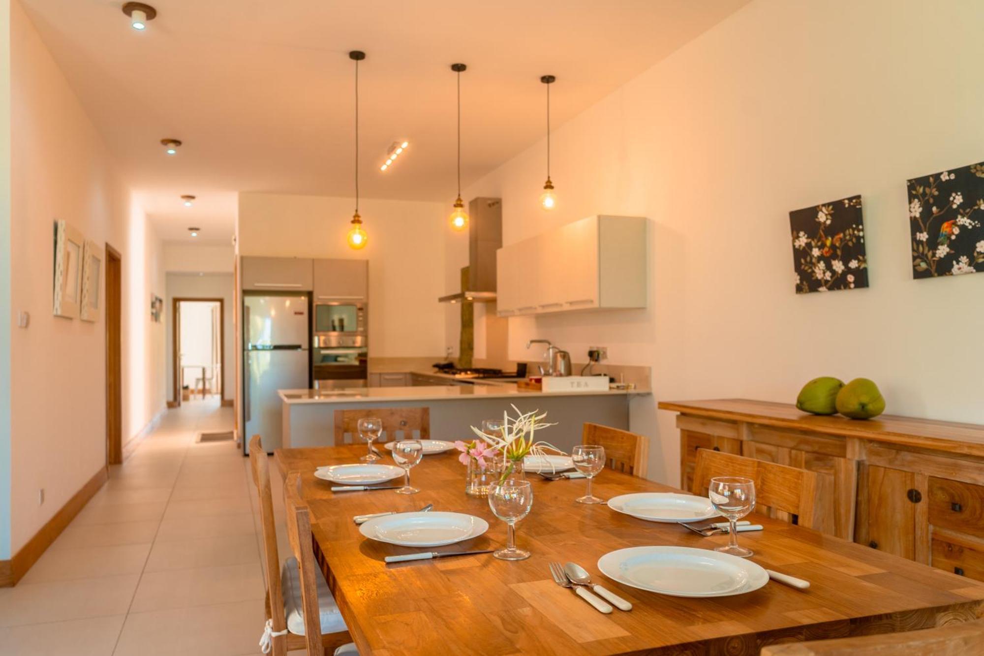 Apartment Stunning Beachfront Luxury