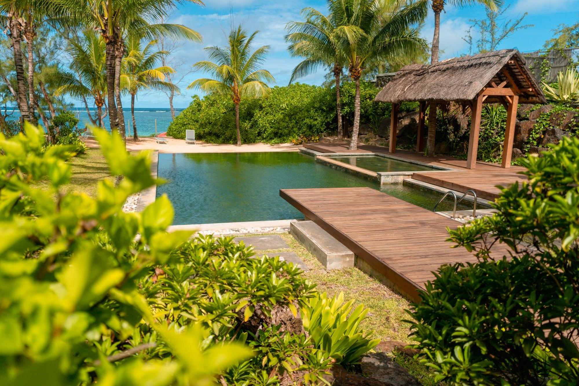 Stunning Beachfront Luxury